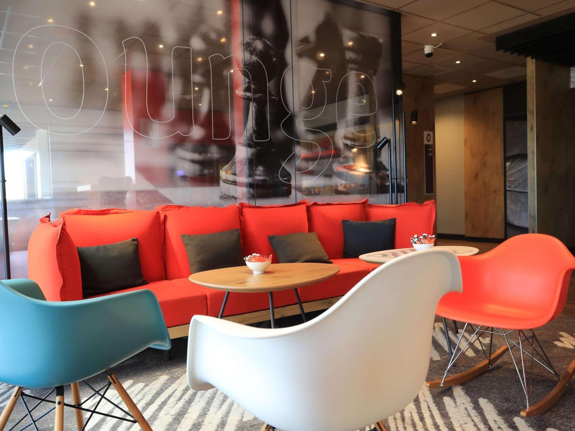 Ibis Aurillac Exteriör bild