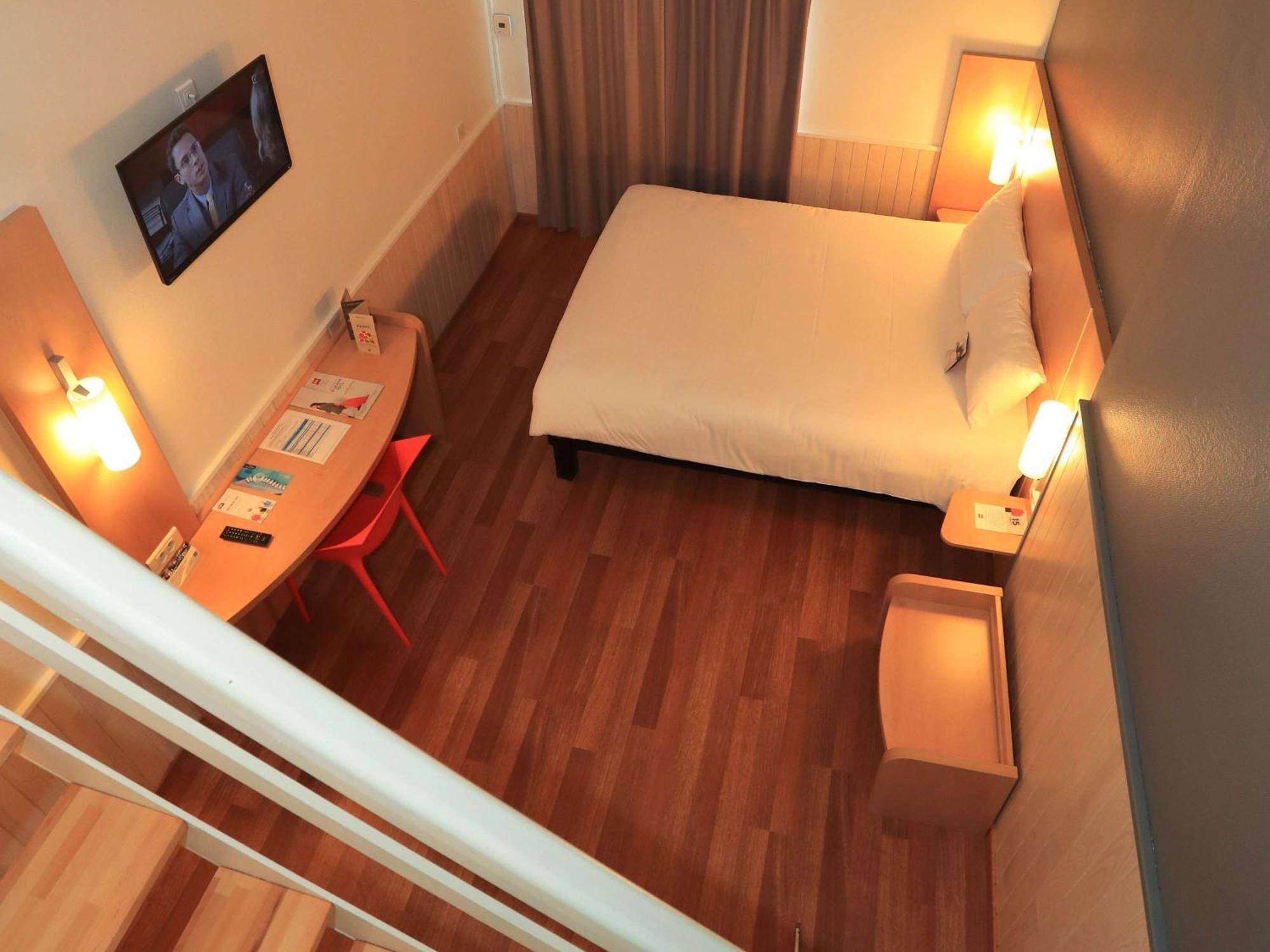 Ibis Aurillac Exteriör bild