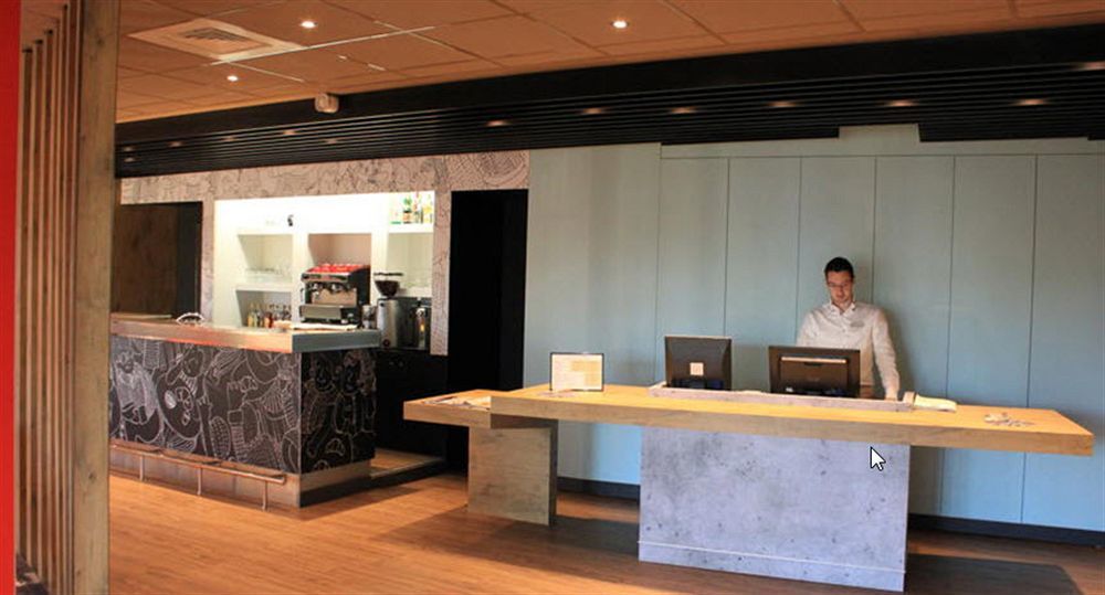 Ibis Aurillac Exteriör bild