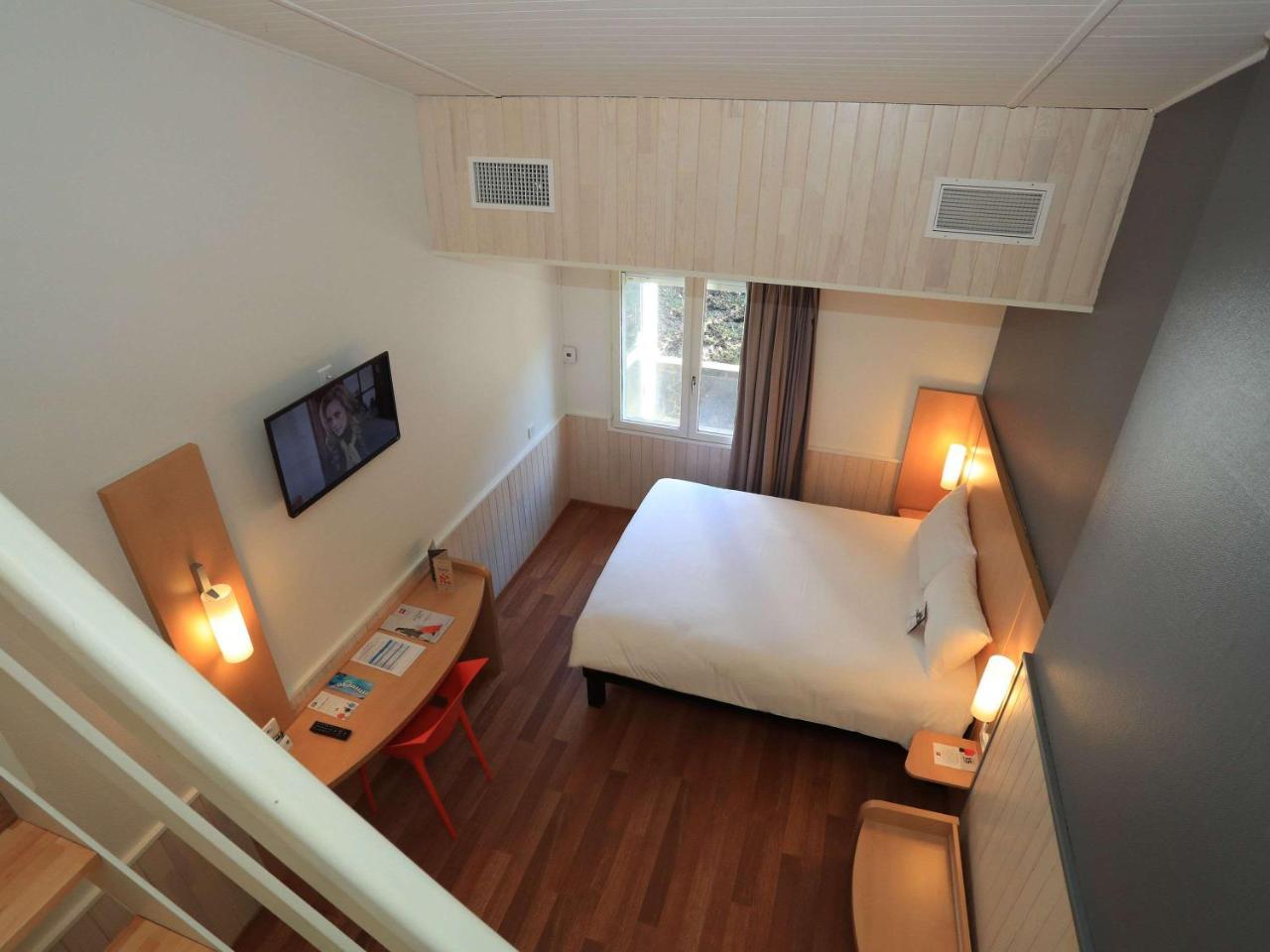 Ibis Aurillac Exteriör bild